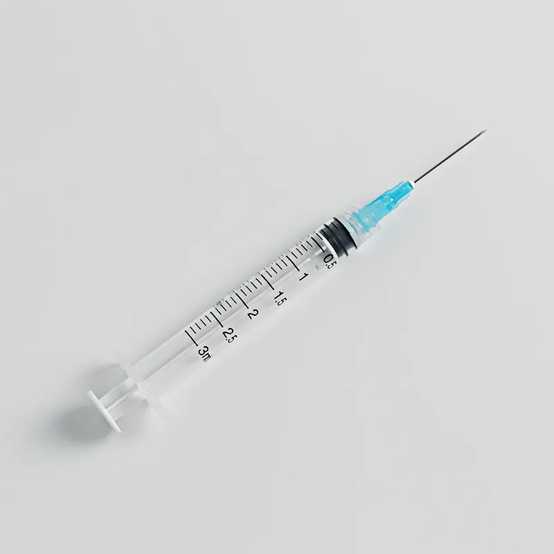 Factory Wholesale 3cc Screw Syringe with Needle